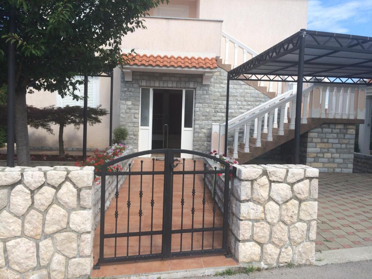 Apartments Malinska - Apartment 1 Экстерьер фото